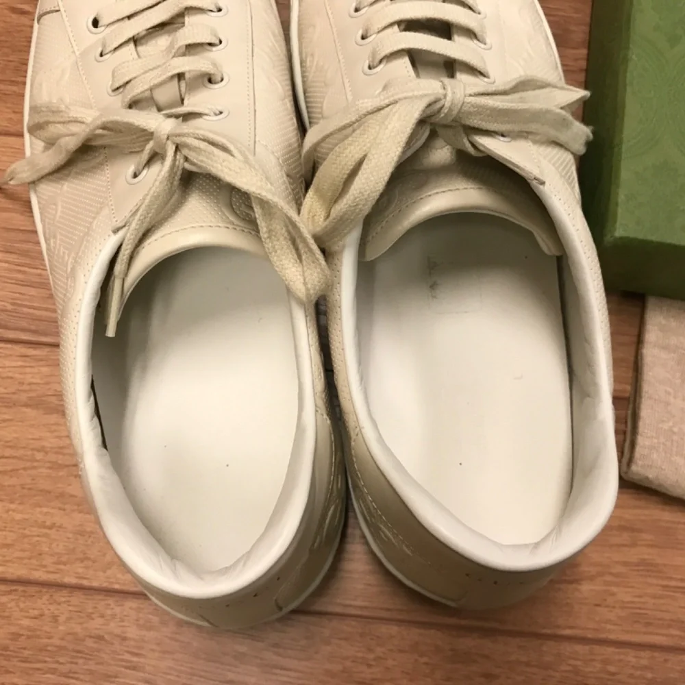 Authentic Gucci Ace Supreme Sneakers Size 11.5 off white / cream white